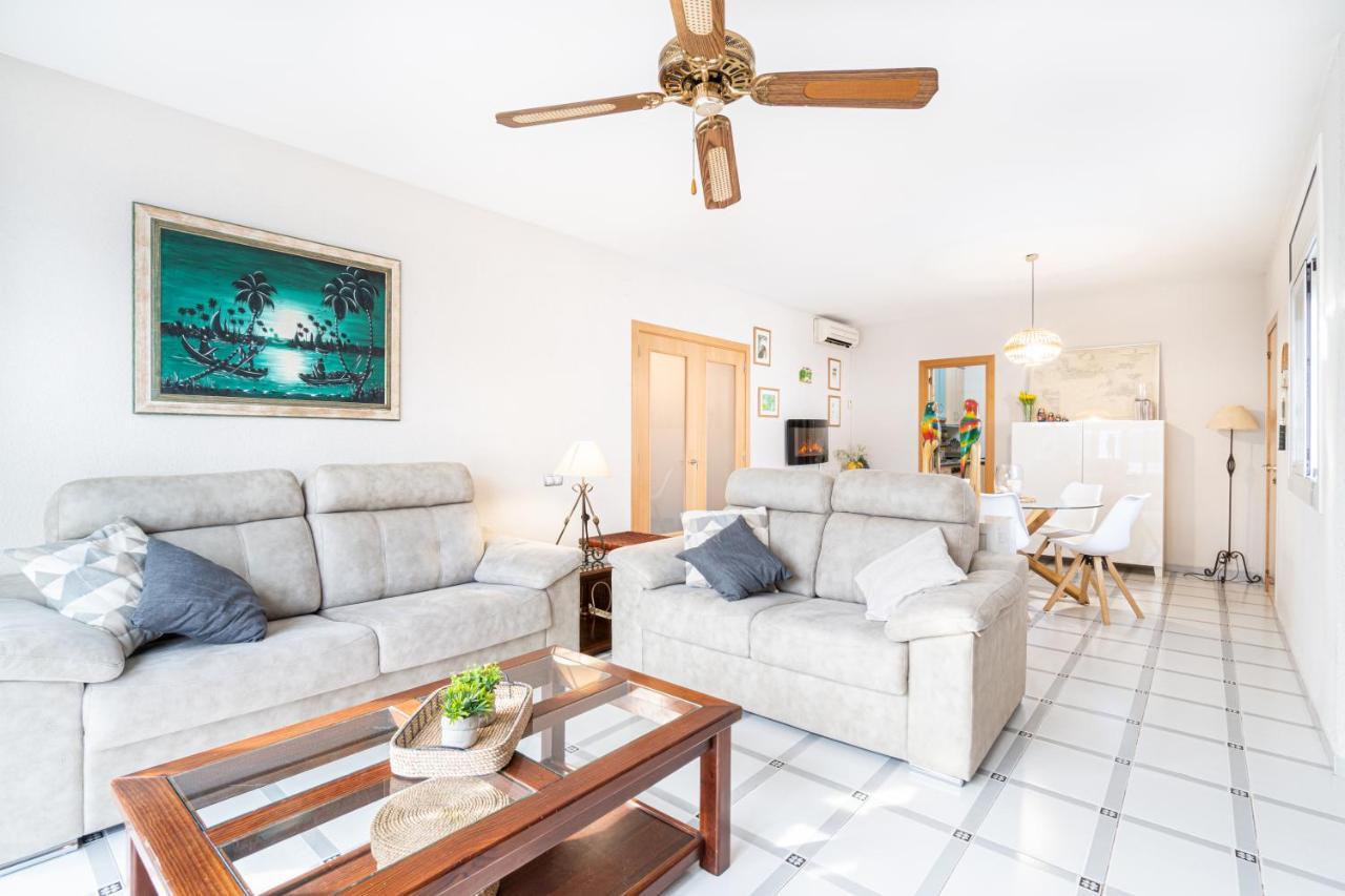 "Charm & Cozy 4Br - 3Ba With Pool & Barbecue" Villa Cambrils Luaran gambar